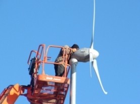 Naprawa turbiny w elektrowni wiatrowej